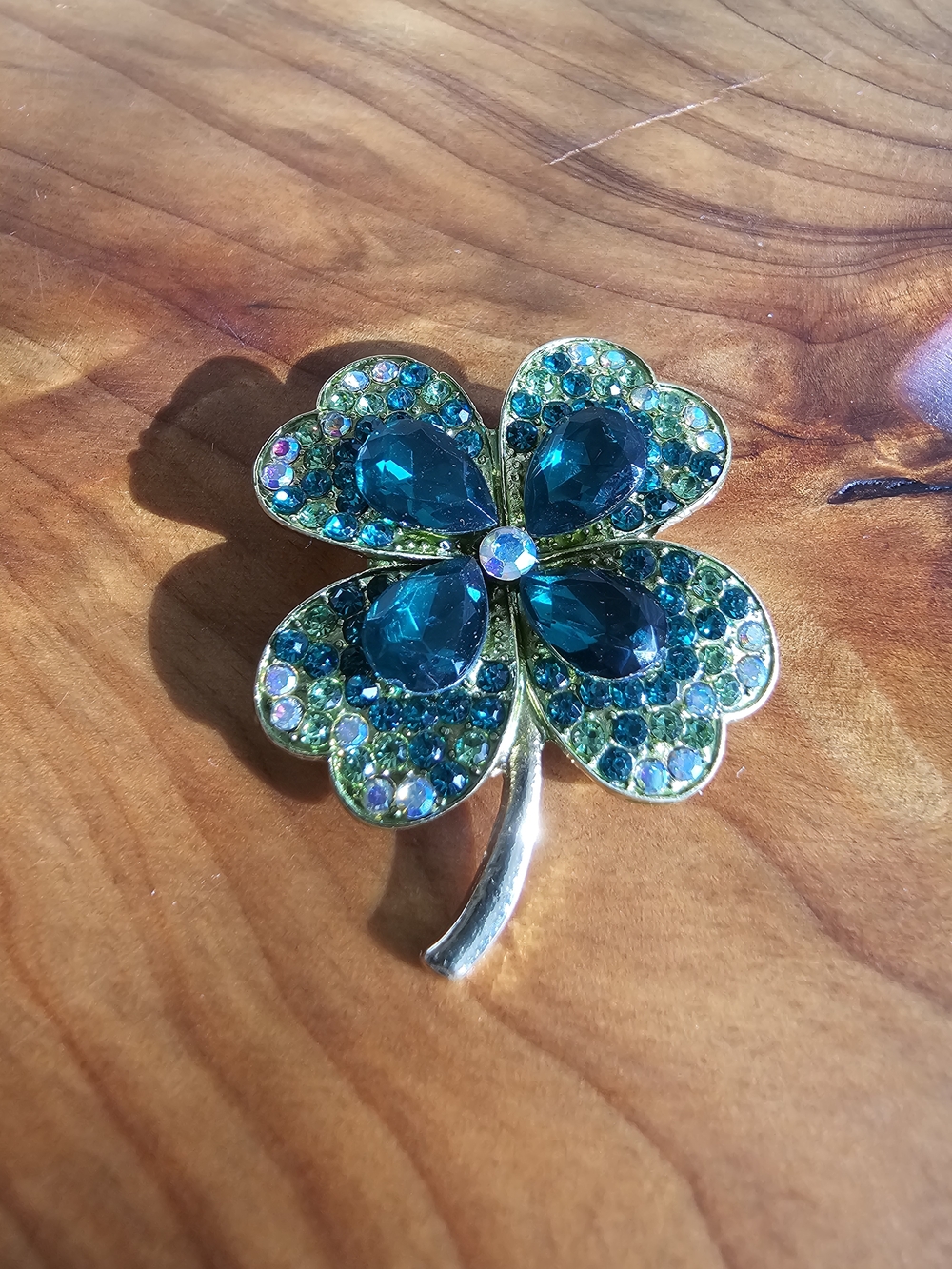 Four-Leaf Clover Brooch - Picture 3 of 6